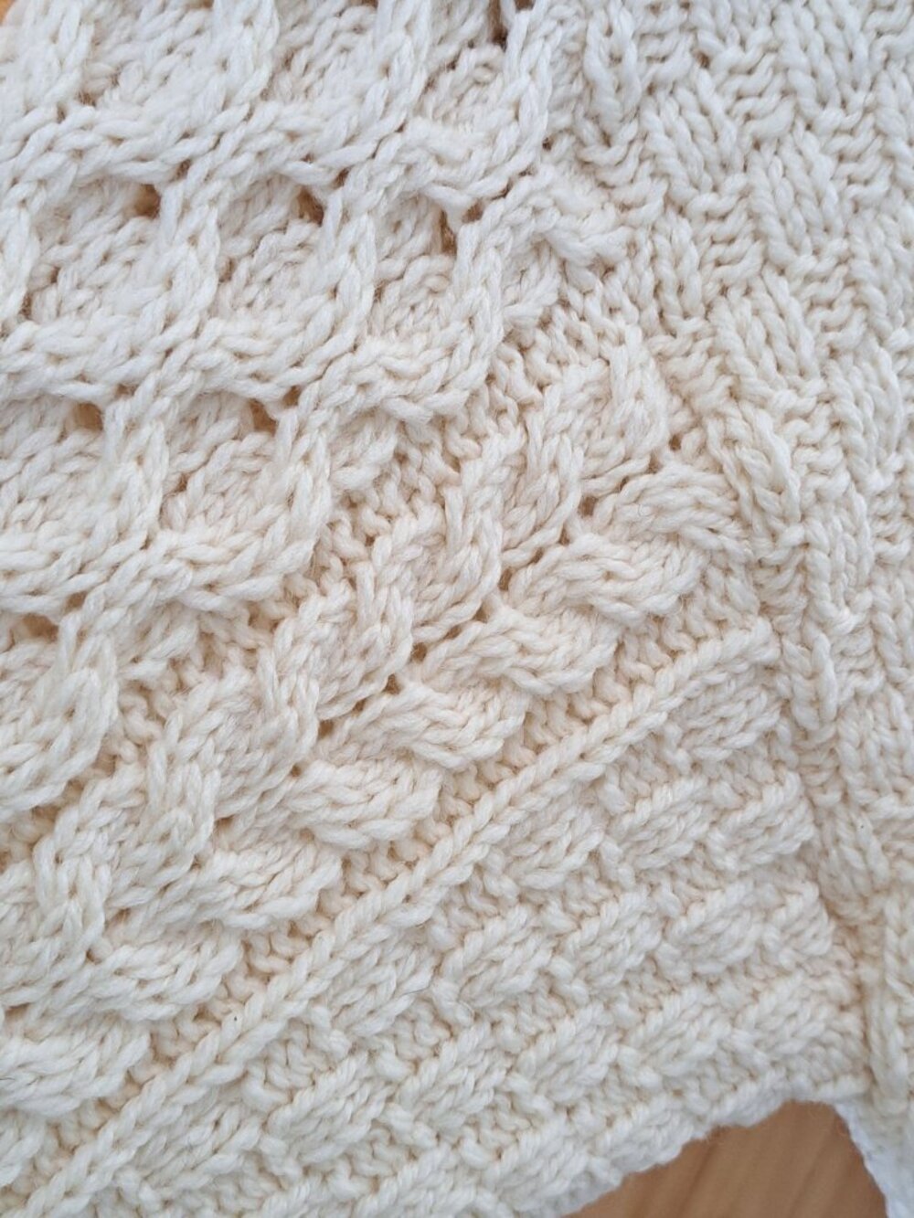 Aran Sweater Market XL Ireland Cream Cable Knit Turtleneck Sweater Merino Wool - Picture 4 of 11